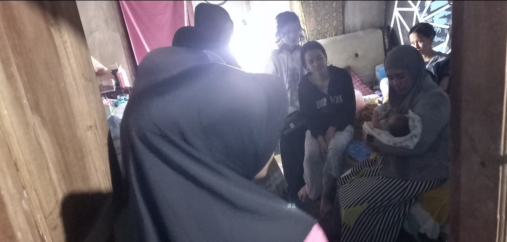 Tilik bayi ibu-ibu di dusun Kwadungan