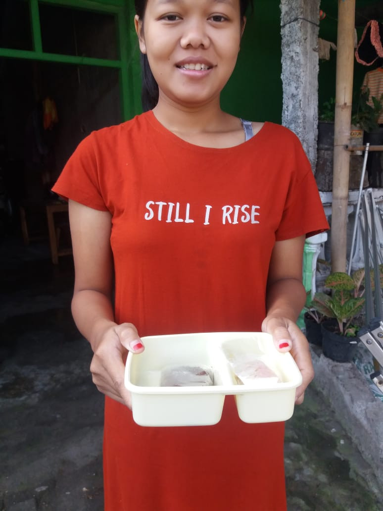 Penyampaian pmt lokal balita jetis