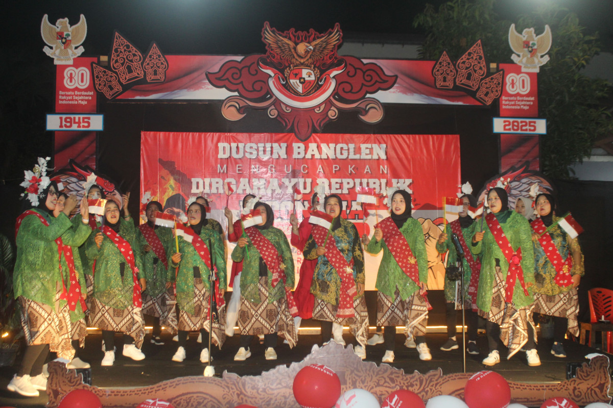 Pentas Seni Malam Tirakatan Memperingati HUT RI ke 80 Dusun Banglen