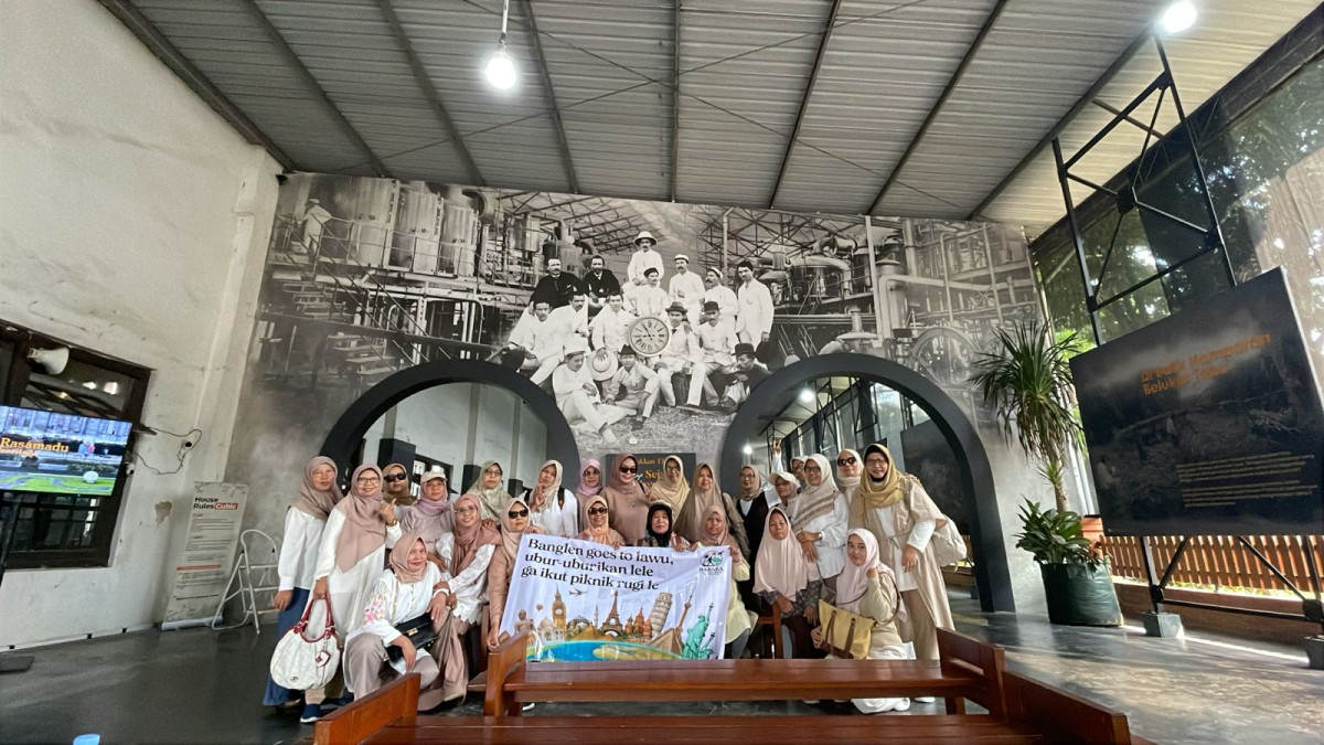 Rekreasi Ibu-Ibu PKK Dusun Banglen