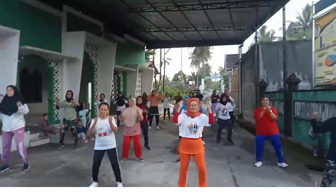Senam warga padukuhan klancingan
