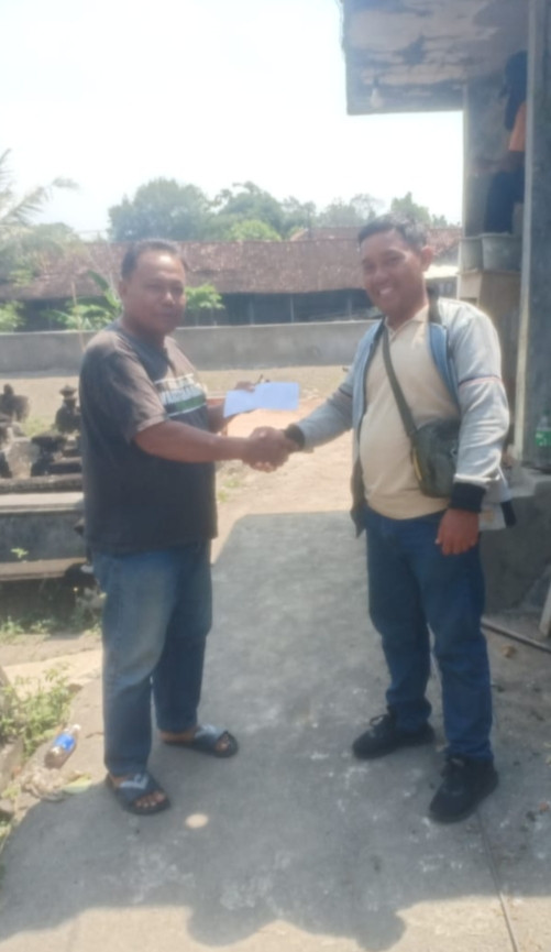 Serah terima donatur pembangunan makam ( ngalian )