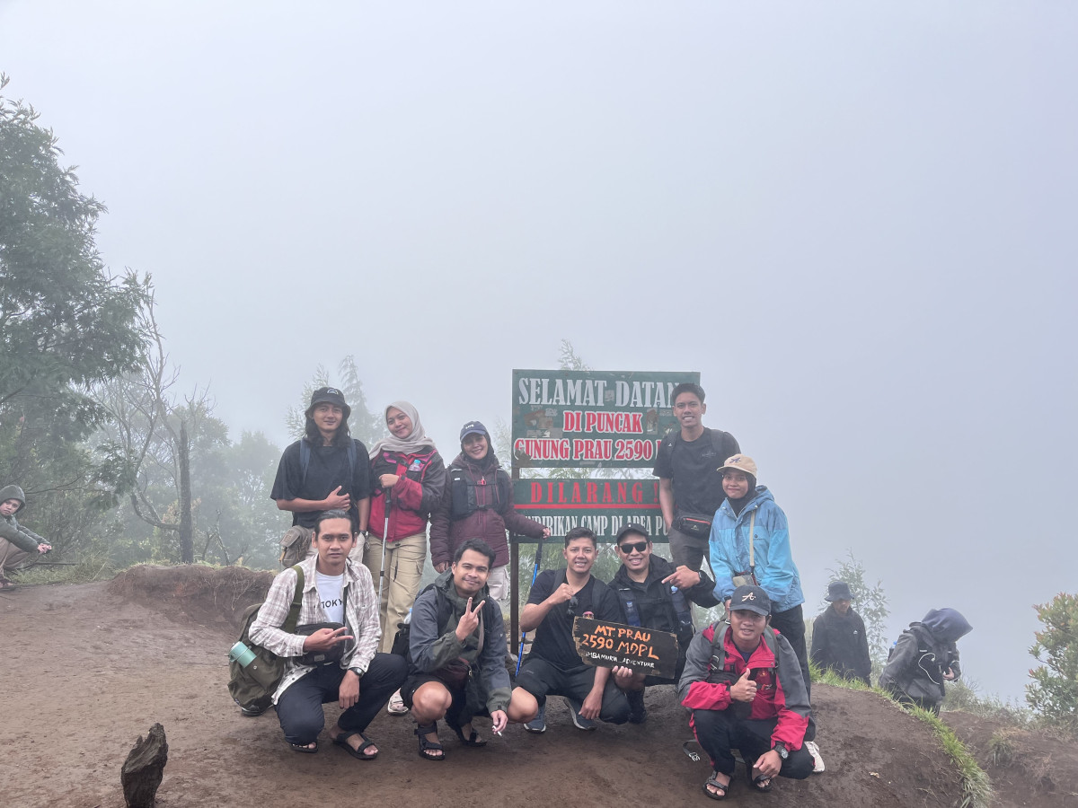 Tracking Gunung Prau Pondok 1