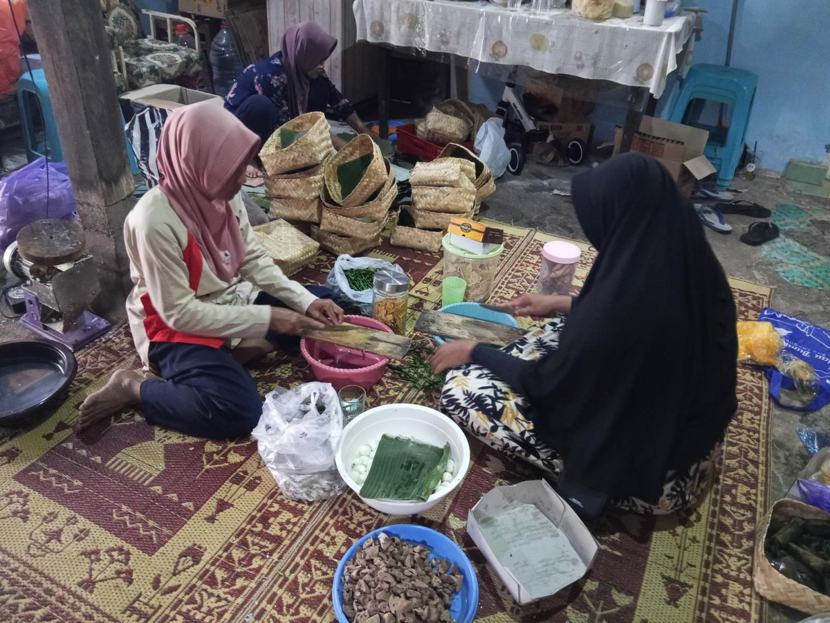 Rewang acara 40 hari dusun jimat