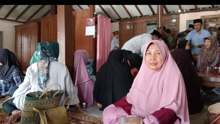 Trah merto dimejan ( ngalian)