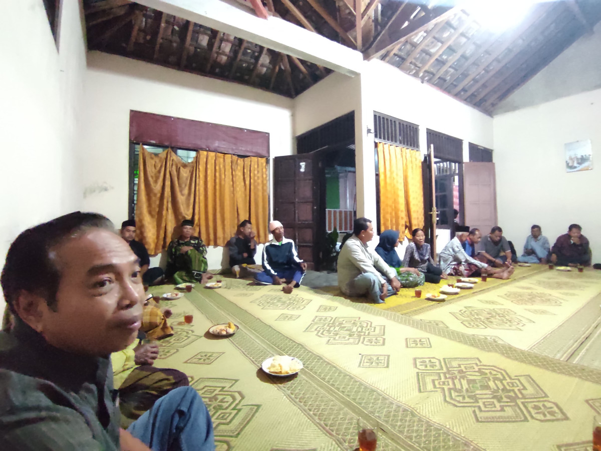 Pertemuan Bapak bapak Padukuhan Kalijeruk II