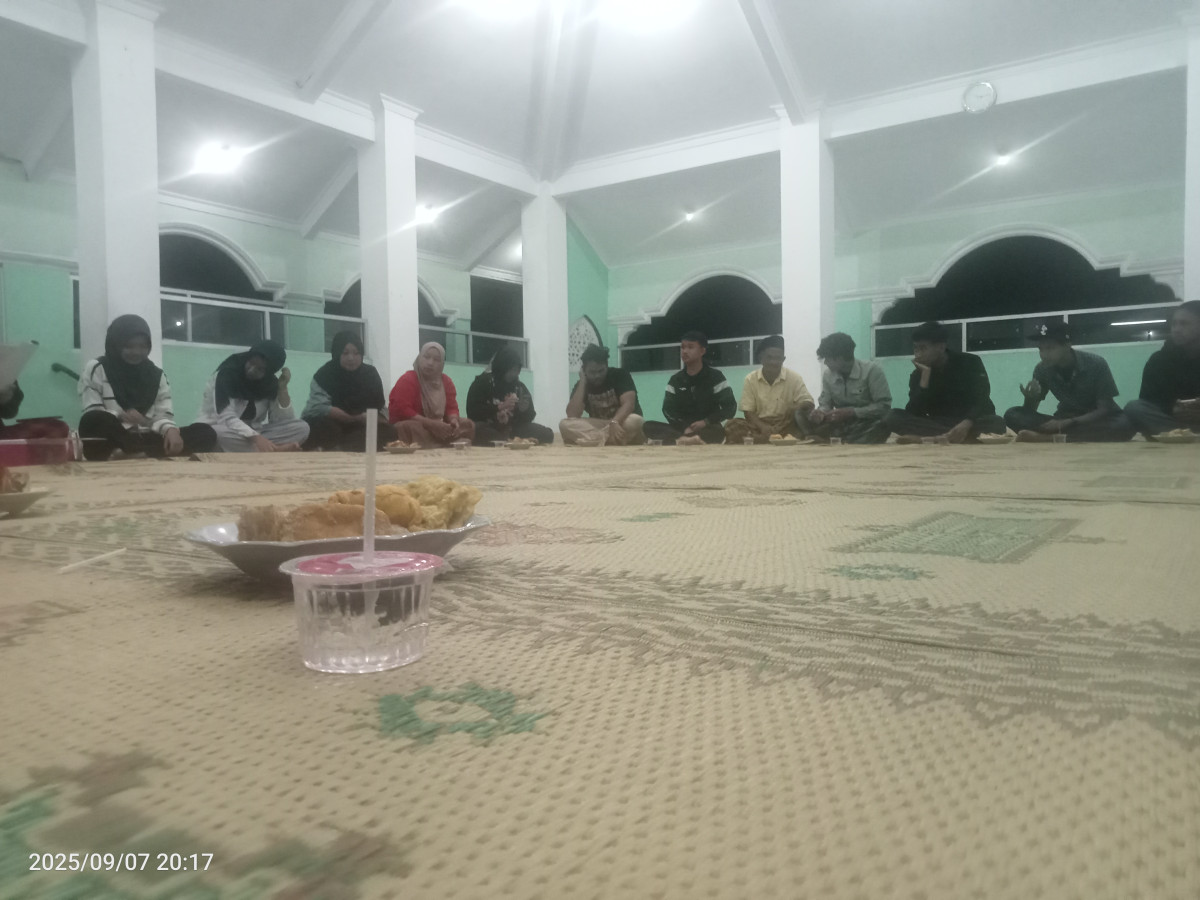 Rapat pembubaran Panitia
