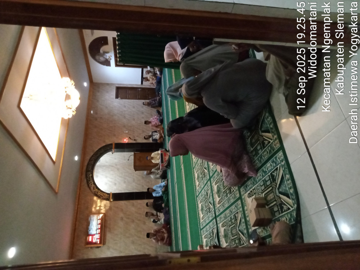 Pengajian rutin lapanan ( ngalian )