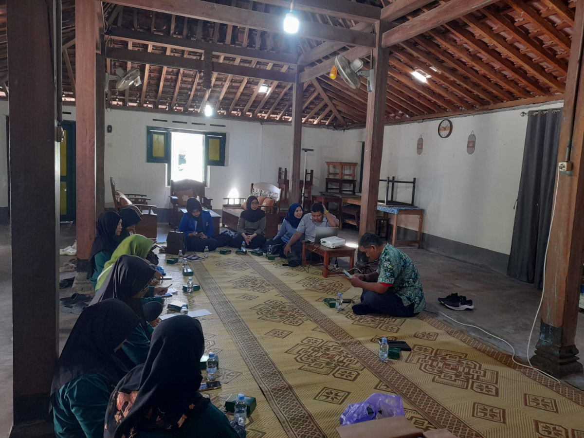 Kunjungan Disperindag Sleman di dusun Pondok 1