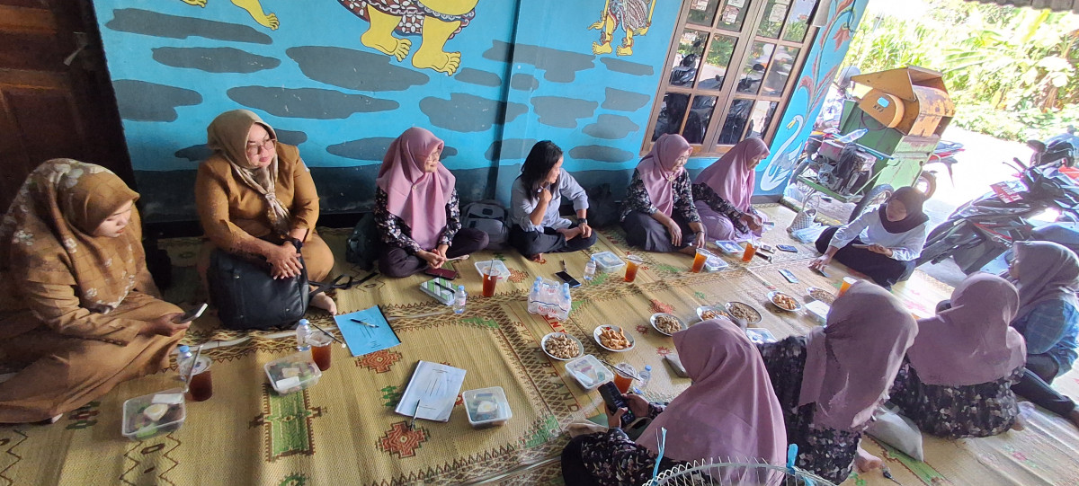 Pertemuan imp kelompok mawar dipadukuhan kemasan