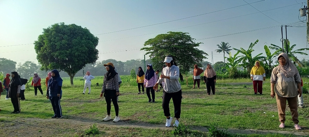 Senam sehat di dusun Kwadungan