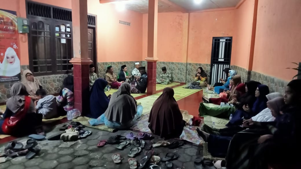 Yasinan malam Jum'at dusun jimat
