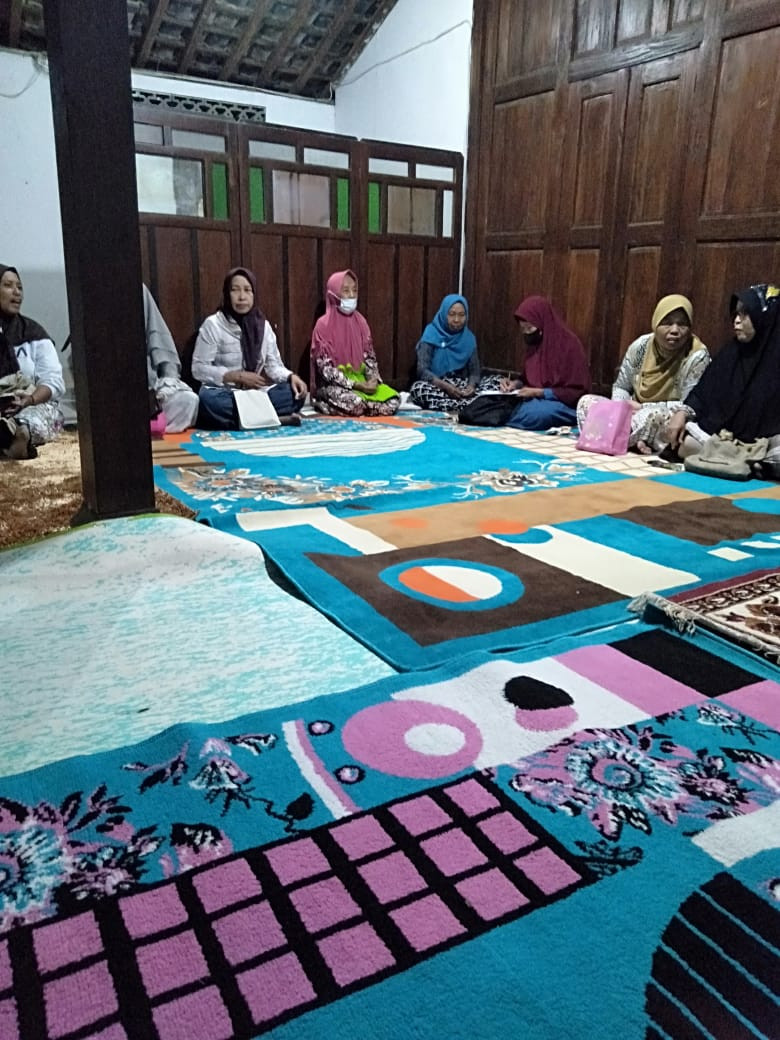 Yasinan  ( Karanganyar)