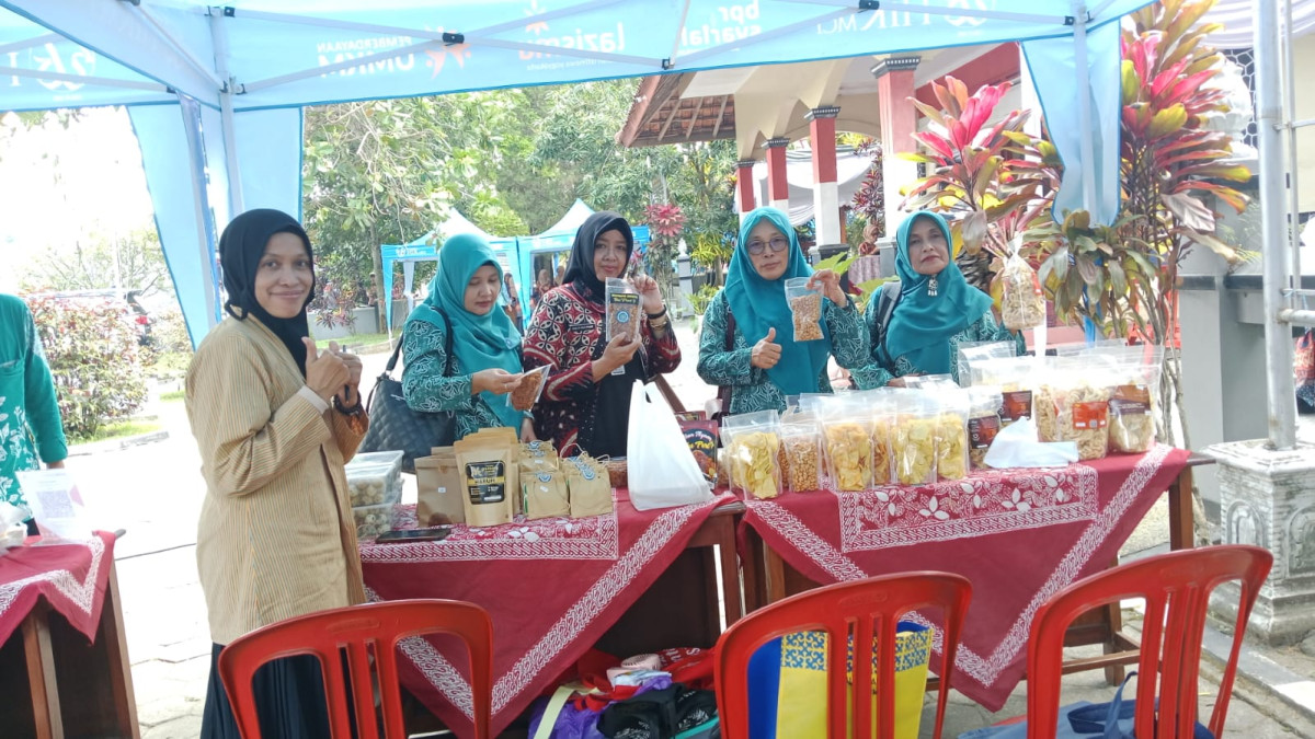 Kunjungan Stand UP2K (kader Pondok 2)