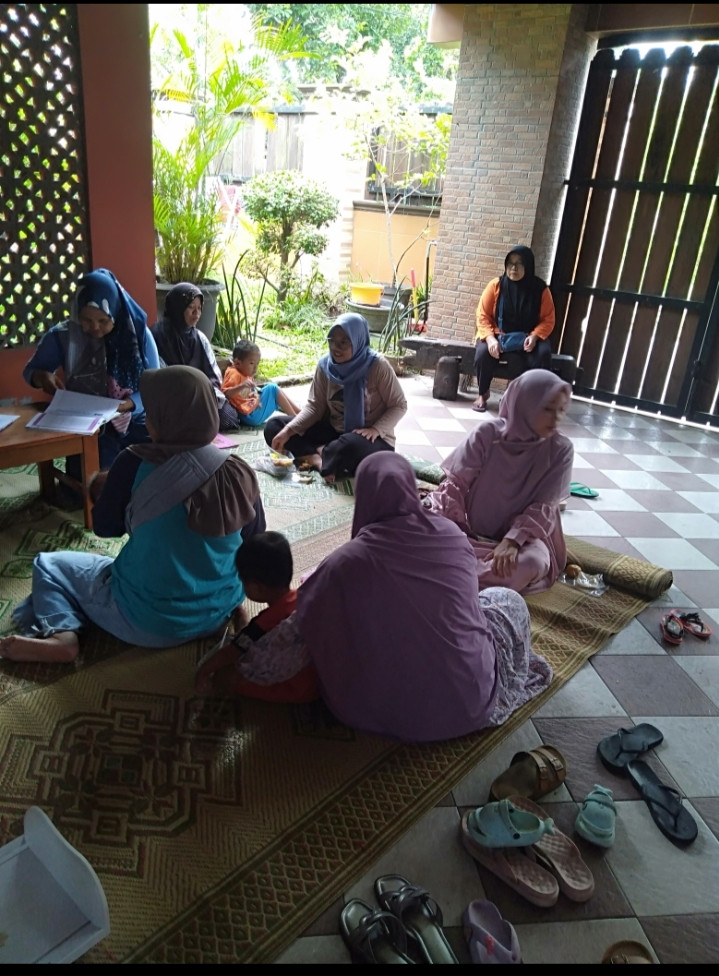 Posyandu balita bln Oktober ( Karanganyar)