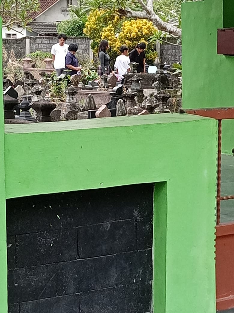 Ziarah kubur dusun jimat