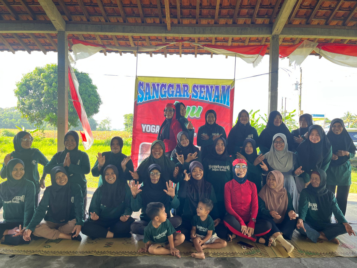 Senam sehat di dusun Kwadungan