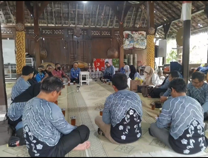 Kunjungan petani Kalimantan ( ngalian )