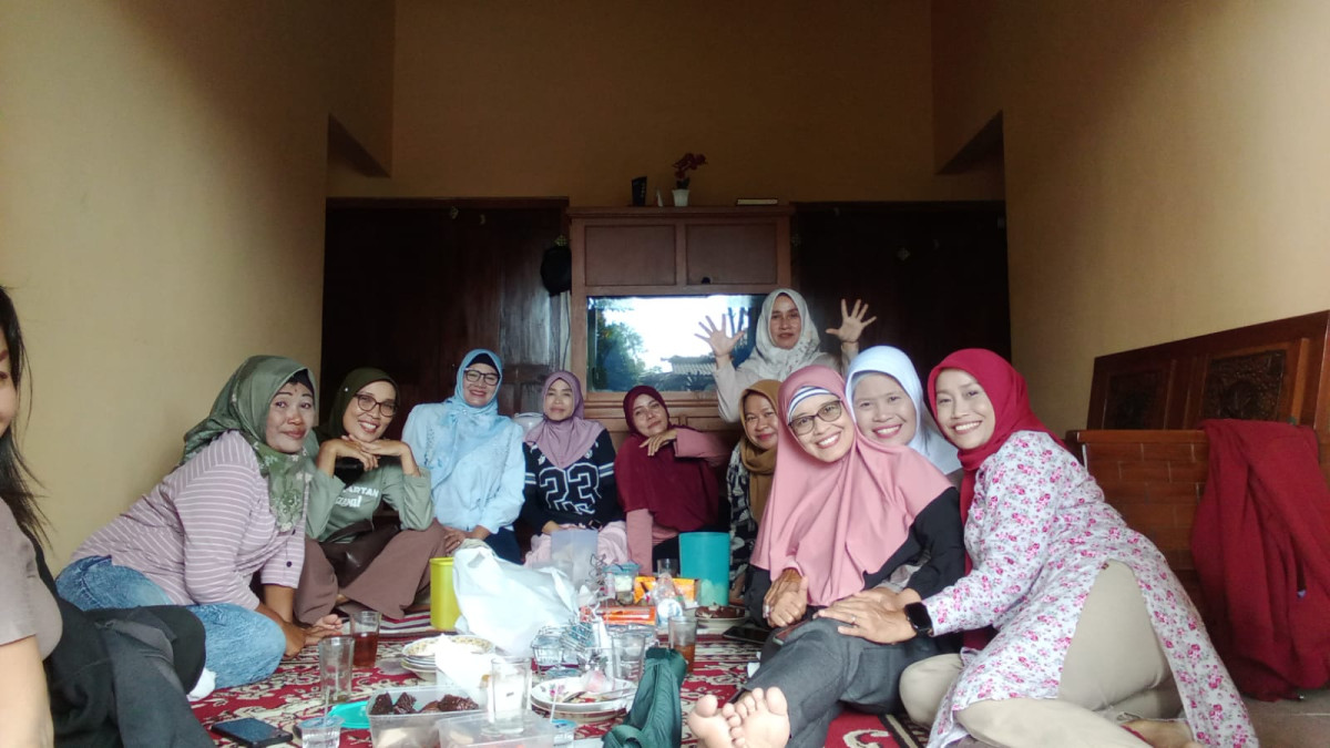 Arisan instruktur ( ngalian )