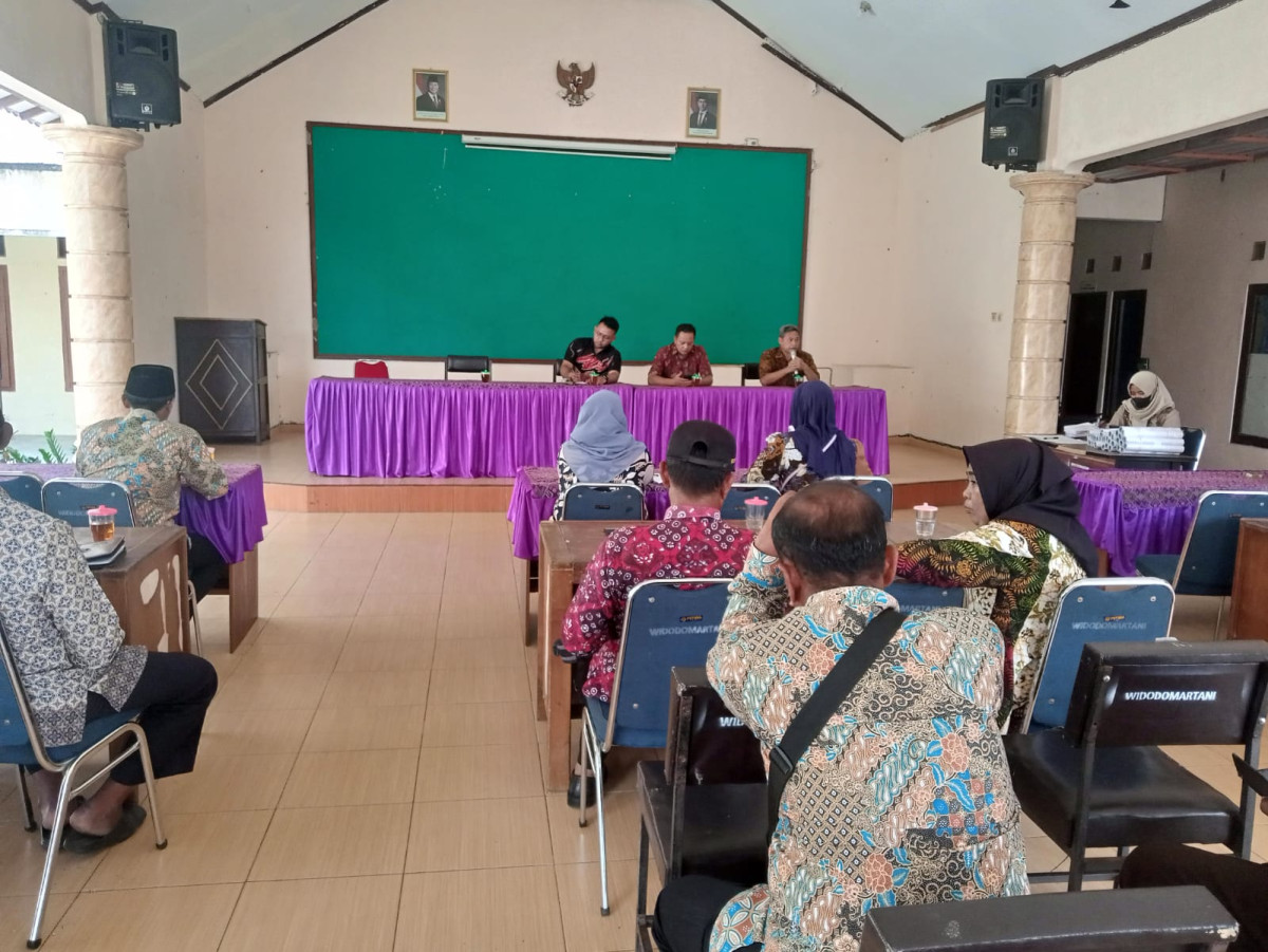 Rakor Rutin Pamong Kalurahan Widodomartani