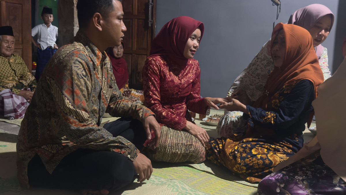 Lamaran Catin Klancingan