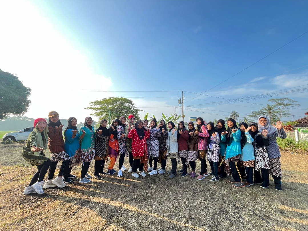 Kegiatan dalam rangka memperingati  Hari Ibu di dusun Kwadungan