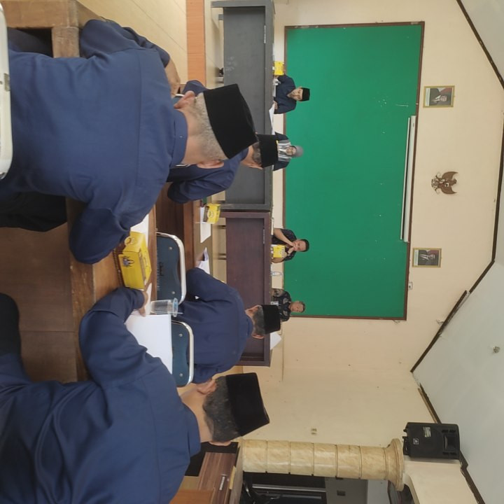 Monitoring Dan Evaluasi Kinerja Lurah (Pondok 2)