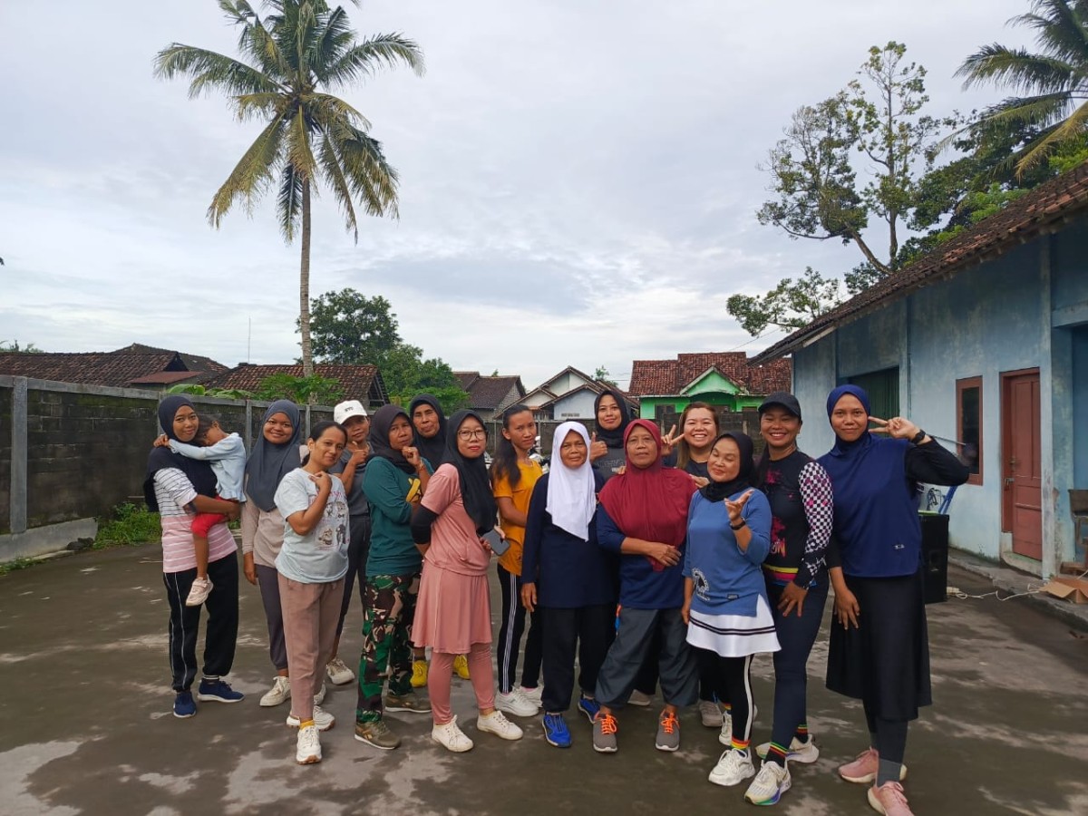 Senam Minggu Ceria Klancingan