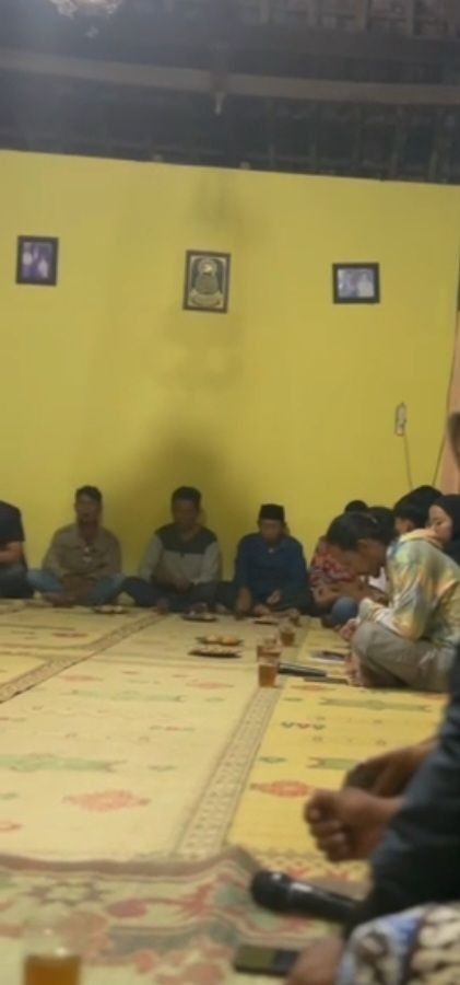 Pertemuan Bapak2 Rt 07 Pucangan