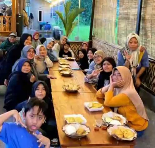 Bukber bersama trah keluarga ( ngalian )