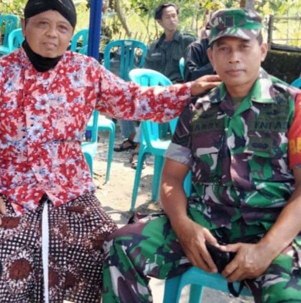 Siapa kegiatan ( ngalian )