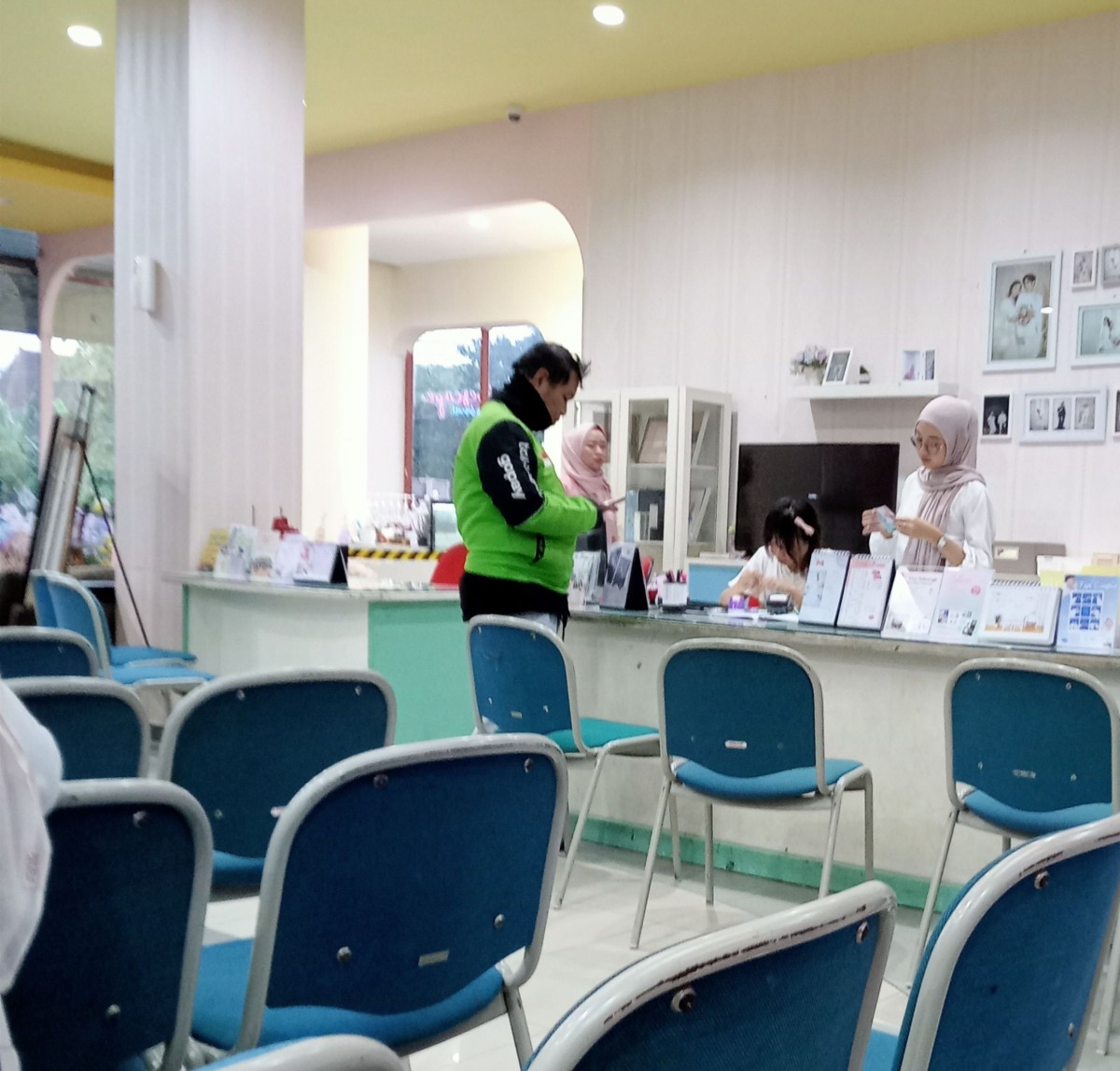 Studio foto Calista ( ngalian )