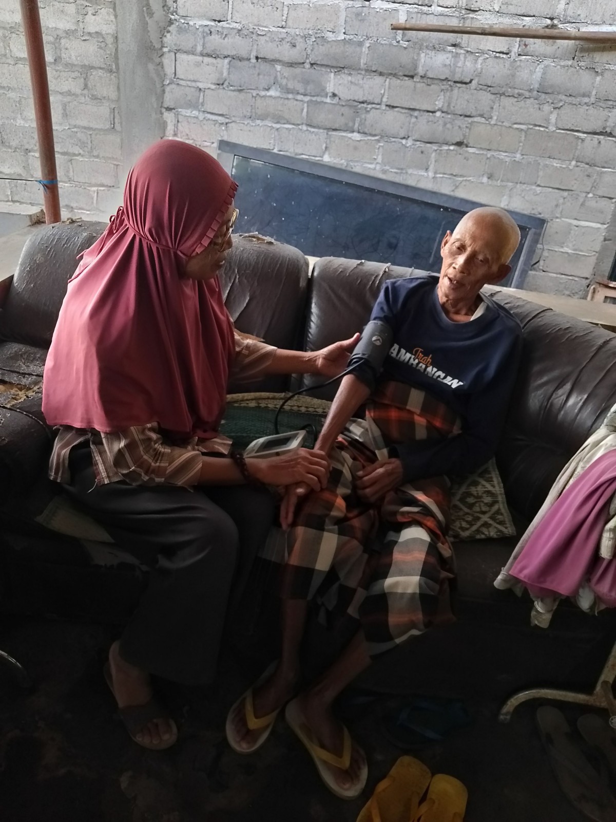 Kunjungan rumah Blambangan Wonontoro