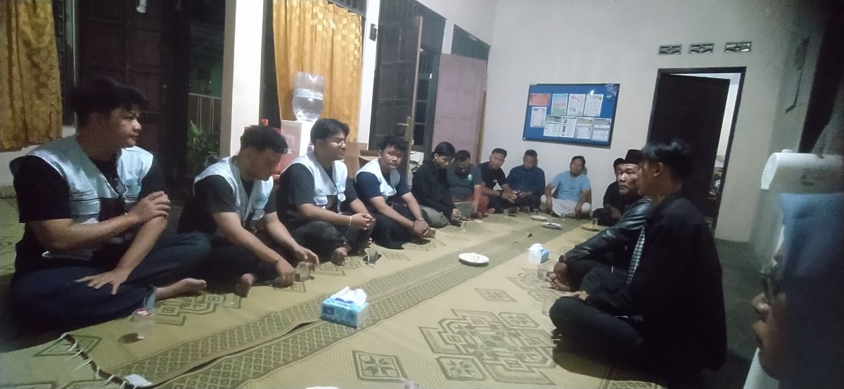 Pertemuan rutin RT 03 Kalijeruk 2