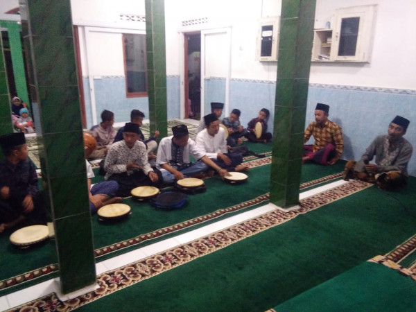 Pengajian Rutin malam jumat kliwon