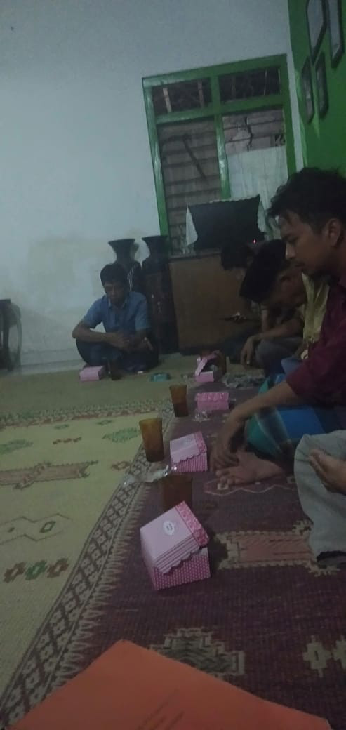 Foto suasana pertemuan RT 05