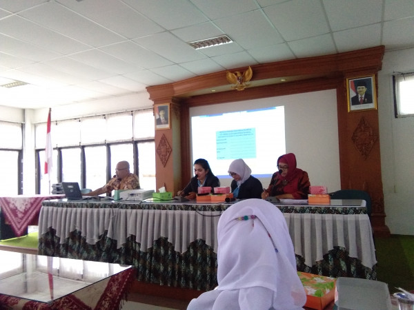 Penandatanganan Akad kredit Pinjaman modal kelompok UPPKS 