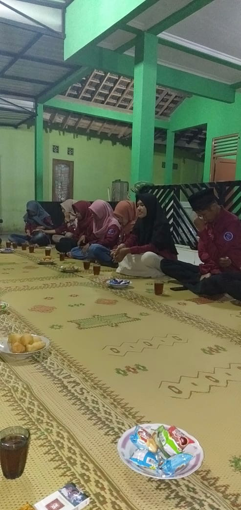 DENGAN SEKSAMA MUDA MUDI MELAKSANAKAN PERTEMUAN