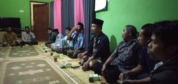 Foto pertemauan rt bapak2