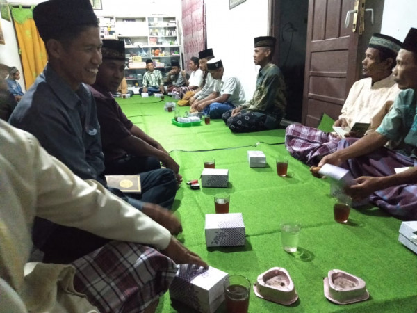 YASINAN SETIAP MALAM JUM'AT