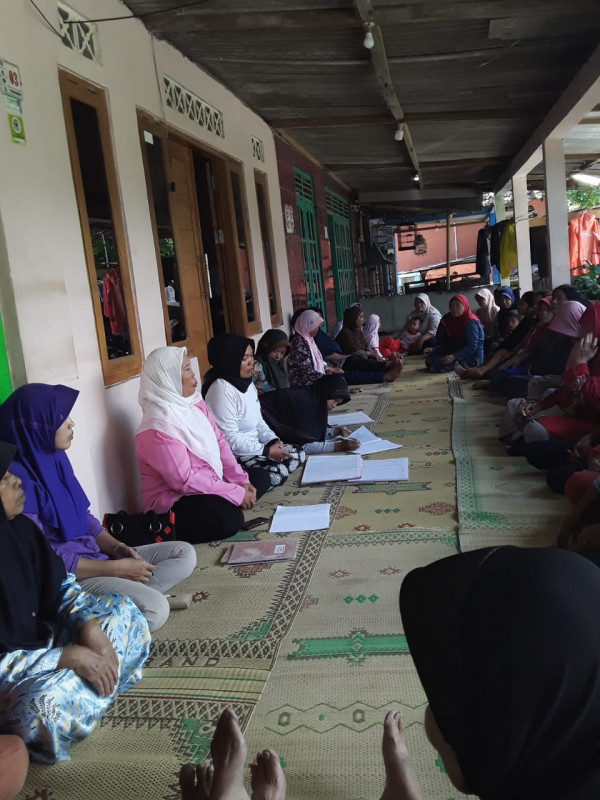 Pertemuan rutin pkk Rt 02 Rw 35