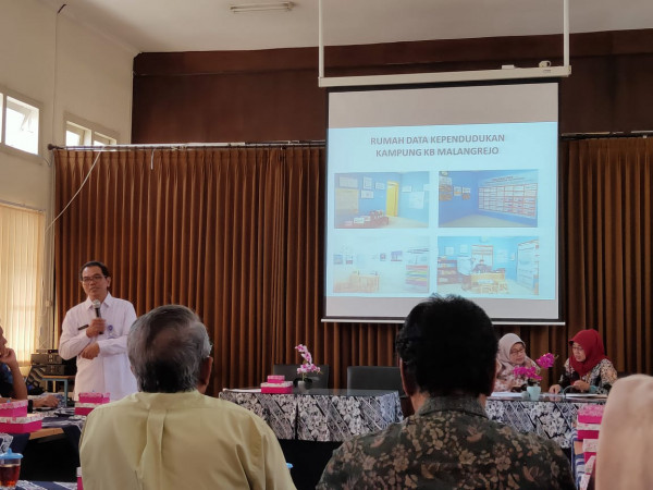 Pertemuan Pokja Rumah data Kampung Kb