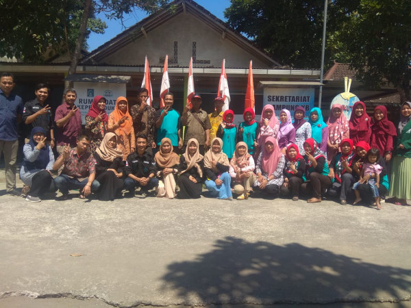 Foto bersama di sesi terakhir