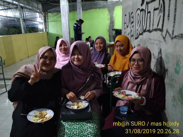 Mahasiswa KKN juga berkenan menghadiri acara