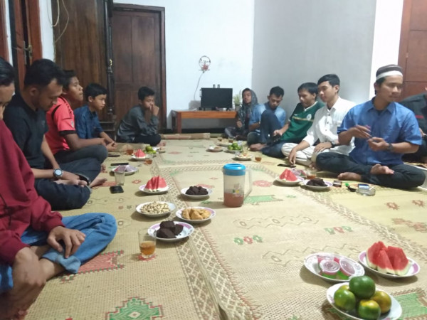 rapat rutin kepemudaan wahana bakti