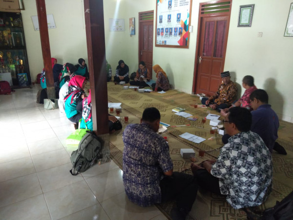 suasana monev dari Bkkbn Propinsi