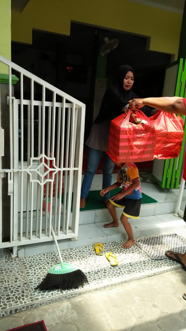 suasana penyerahan ke masjid Arrahmah
