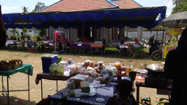 suasana bazar gelar potensi desa