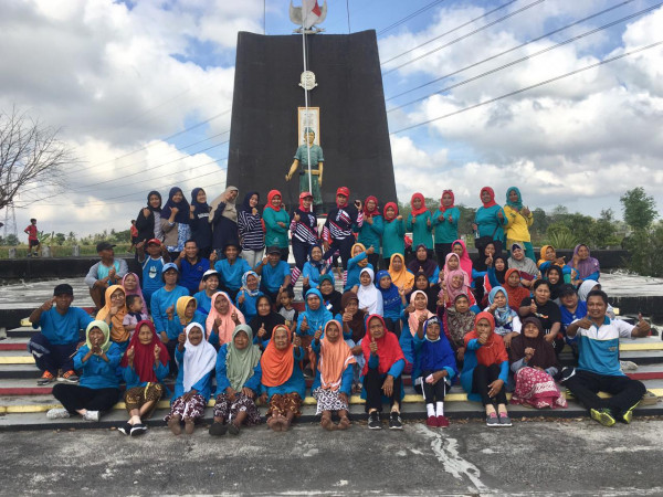 Foto bersama selesai senam