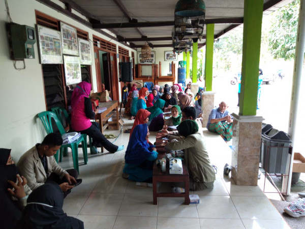 foto kegiatan pemeriksaan kesehatan lansia